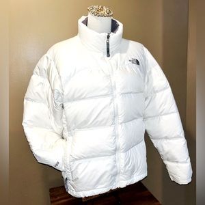 Vintage North Face 700 White Puffer Jacket!